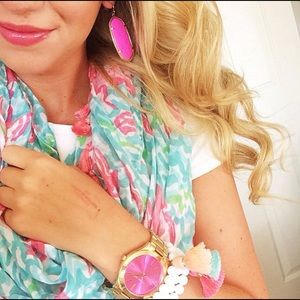 Lilly Pulitzer Lobstah Roll Tassel Scarf
